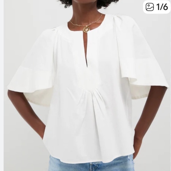 Tuckernuck Pomander White Place
Finley Flutter Sleeve Top Size M - Picture 1 of 14